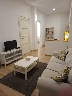 TV o dispositivi per l'intrattenimento presso Toledo Comfort Apartment in Napoli
