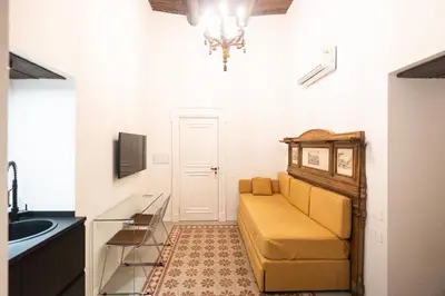 TV o dispositivi per l'intrattenimento presso Bonbon Apartment 1