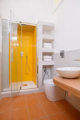 Bagno di Naples Historic Center - 3 Bedroom Apartment by the Duomo Titta & Lello