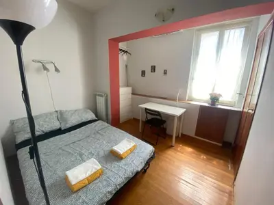 Letto o letti in una camera di mediNA