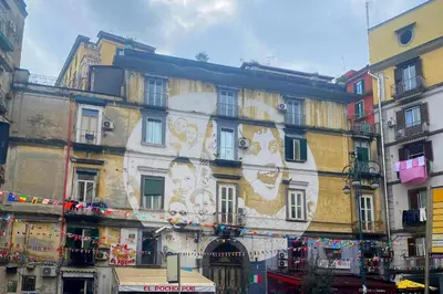 Edificio in cui si trova la stanza in casa privata