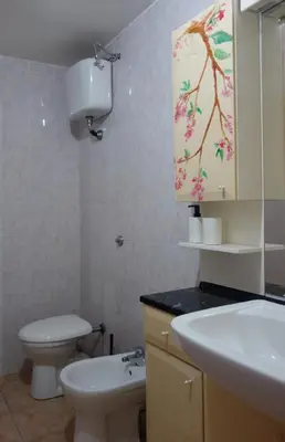 Bagno di Appartamento in via Tribunali-Il posticino tranquillo