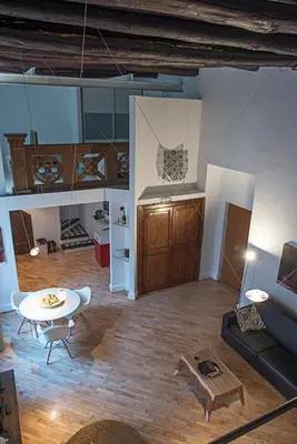 Area soggiorno di Splendido loft nel cuore antico