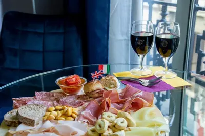 Cibo presso l'hotel o nelle vicinanze