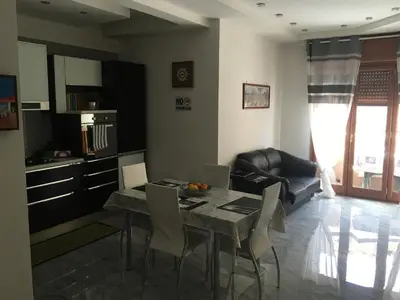 Cucina o angolo cottura di Supera Napoli Apartment