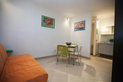 Cucina o angolo cottura di Serra Casa Vacanza a Piazza del Plebiscito