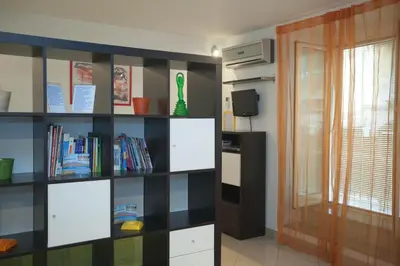 Biblioteca nella casa vacanze