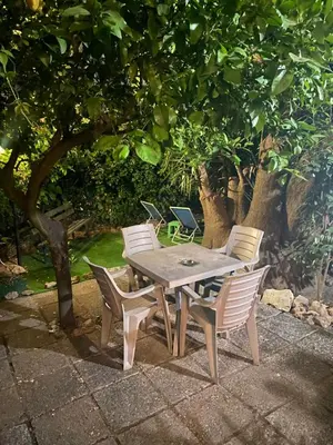 Giardino di GARDEN HOUSE Apartments in Naples