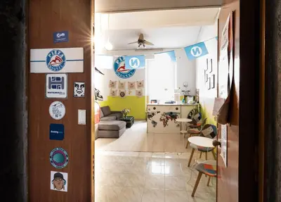 Area soggiorno di Naples Pizza Hostel