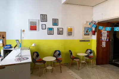 Area soggiorno di Naples Pizza Hostel