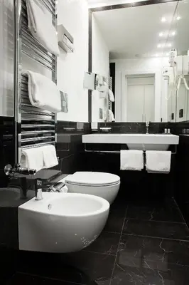 Bagno di LHP Suite Napoli Parco Margherita