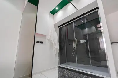Bagno di Al Campanile H Napoli Centro, by ClaPa Group Dislocated Hospitality
