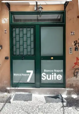 Facciata o entrata di Bianca Napoli Suite