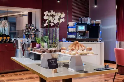 Cibo presso l'hotel o nelle vicinanze