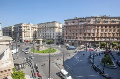 Vista generica su Napoli o vista sulla città dall'interno del bed & breakfast