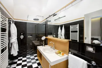 Bagno di NAP Luxury Guest House Bovio