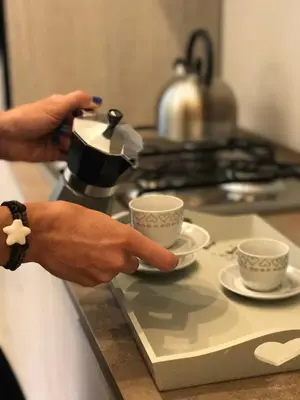 Set per la preparazione di tè e caffè presso Dea Suite