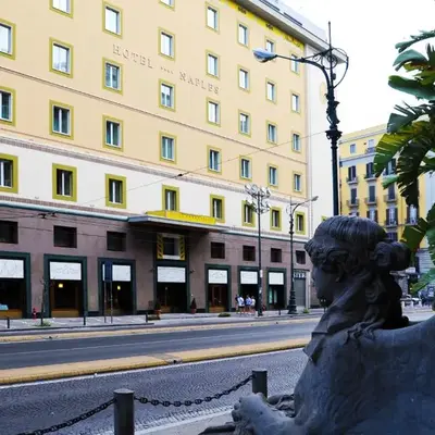 Hotel Naples