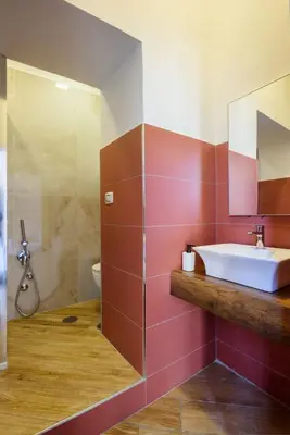 Bagno di Domus Angioina