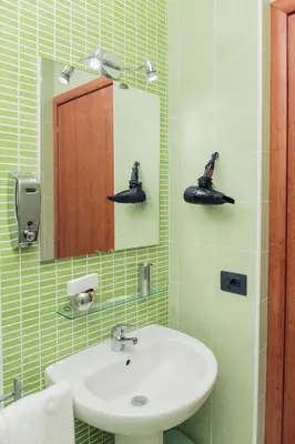 Bagno di Palazzo Carafa della Spina