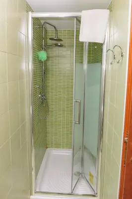 Bagno di Palazzo Carafa della Spina room and apartment
