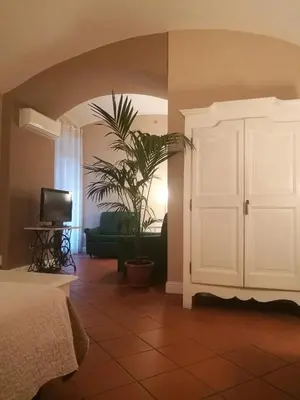 TV o dispositivi per l'intrattenimento presso Bed morelli 49 , chiaia