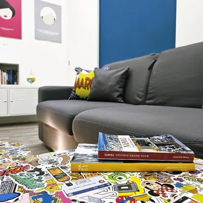 Area soggiorno di Napulitano Assaje Home, arte e tradizione nel cuore del Centro Storico!
