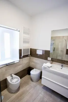 Bagno di Palazzo 15 Napoli