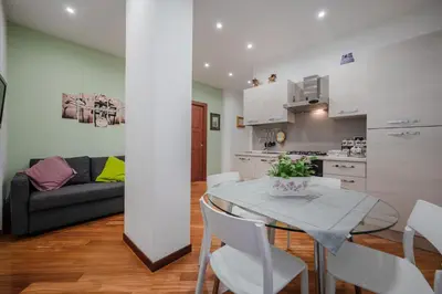 Cucina o angolo cottura di Napoli Charming Apartments Vomero 