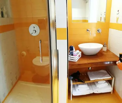 Bagno di casa vacanza il sole di Napoli