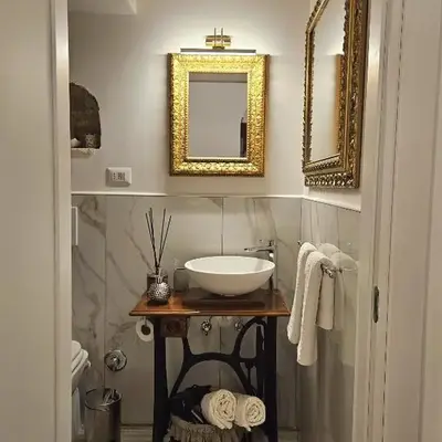 Niloufar residence Napoli