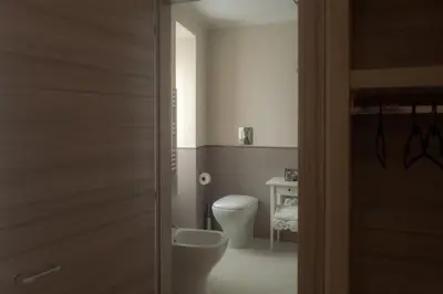 Bagno di Art Suite nel Cuore di Napoli