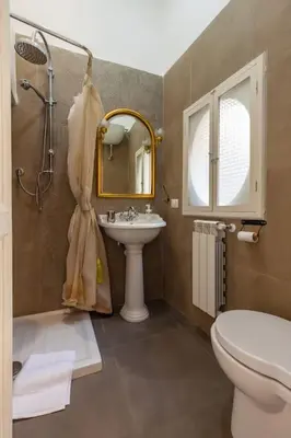 Bagno di DUOMO184