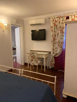 TV o dispositivi per l'intrattenimento presso affittacamere ausonia