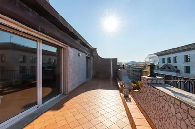 Balcone o terrazza di Mayfair Lifestyle Suites by Babylon Stay