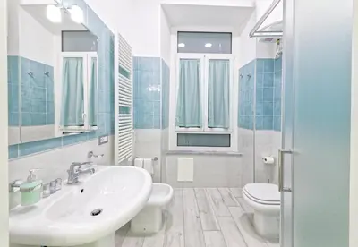Bagno di B&B Rest a Napoli