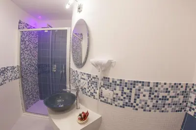 Bagno di 319 al Duomo