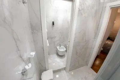 Bagno di Leone Camere D'autore - CHIAIA