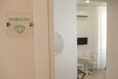 TV o dispositivi per l'intrattenimento presso Il Gioiellino Art