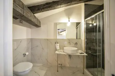Bagno di Be Italian Flat Duomo 319