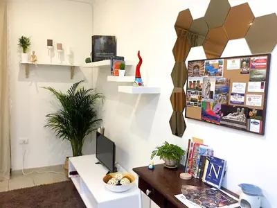 TV o dispositivi per l'intrattenimento presso Lorenzo's Art Studio - SpaccaNapoli 2 minuti