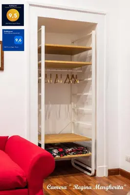 TV o dispositivi per l'intrattenimento presso B&B Relais Napoli Reale