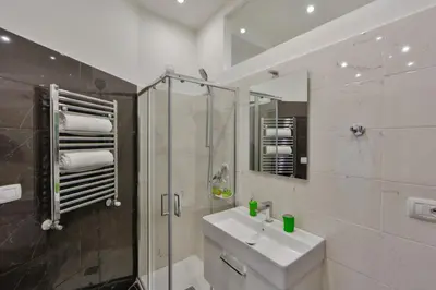 Bagno di Residenza Napoli Centrale