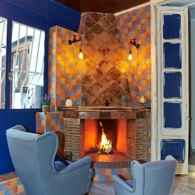 Artisti Sustinea Rooms