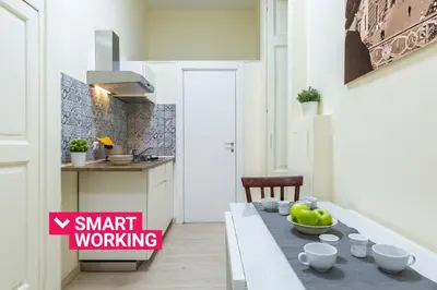 Cucina o angolo cottura di A pochi passi da Piazza del Gesù by Wonderful Italy