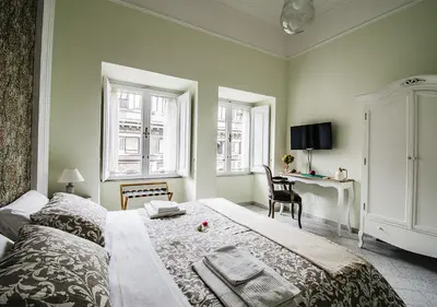 Letto o letti in una camera di Domus Sibyllina, Galleria Umberto I