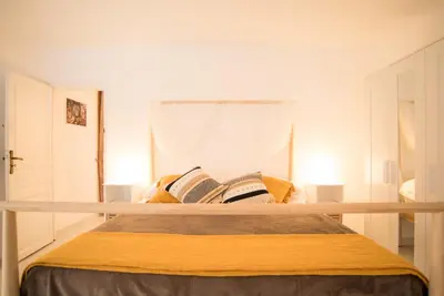 Letto o letti in una camera di Casa Napoletana - Dante