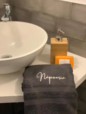 Bagno di Nàpoesia Duomo House
