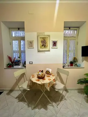 TV o dispositivi per l'intrattenimento presso Vomero House with Free Parking 410 cm