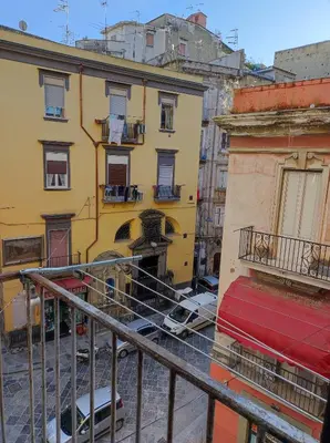 Edificio in cui si trova la stanza in casa privata